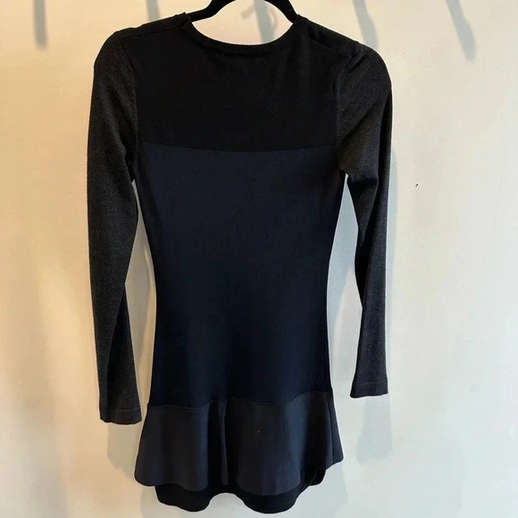 ISABEL MARANT WOOL-navy stretch fitted dress with grey sleeves. Peplum bottom - Picture 3 of 6